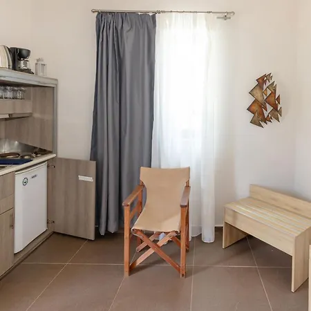 Apartment Oinoni's - Aiakos *