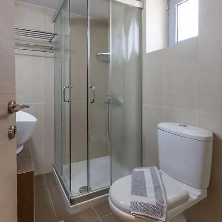 Oinoni's - Aiakos Apartment *